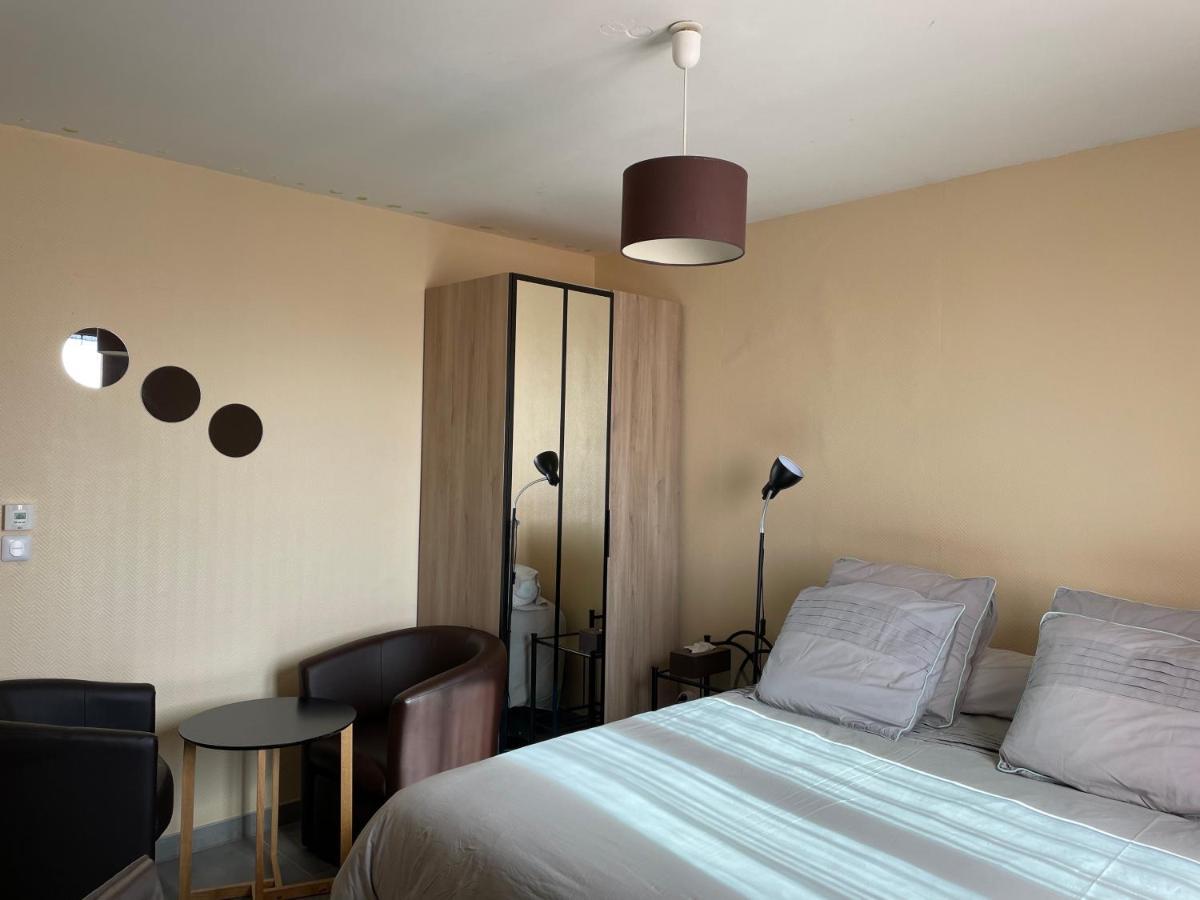 Petite Maison En Pleine Campagne Labastide-Gabausse Eksteriør bilde